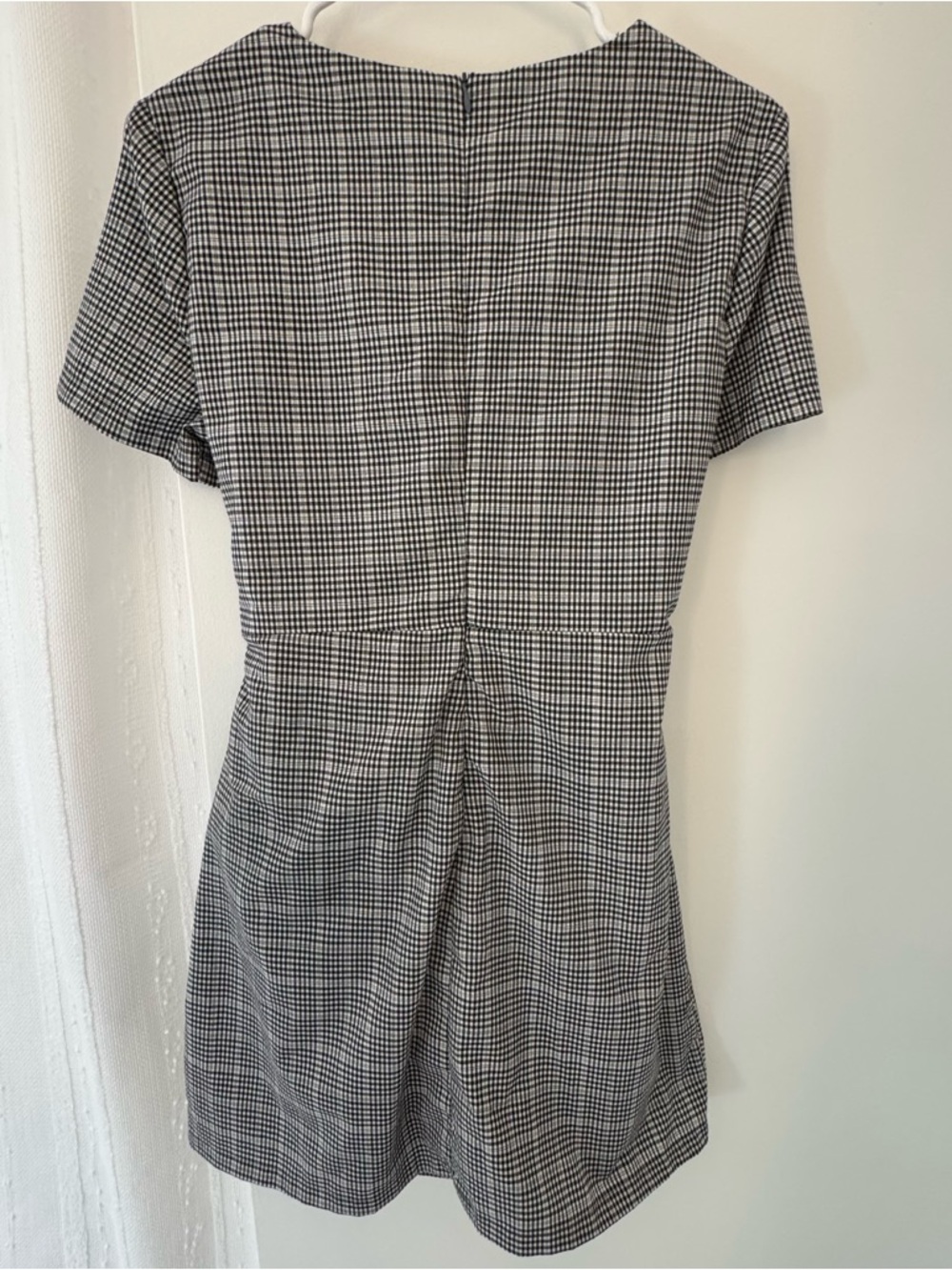 Lulu's Black and White Checked Tie-Front Mini Dress - Picture 2 of 2